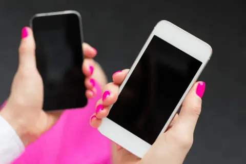 Stary telefon: Jak bezpiecznie zutylizować, sprzedać i wykorzystać?