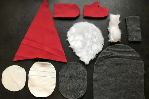 Uszyj skrzata krok po kroku! Darmowy wykrój, prosty poradnik DIY.
